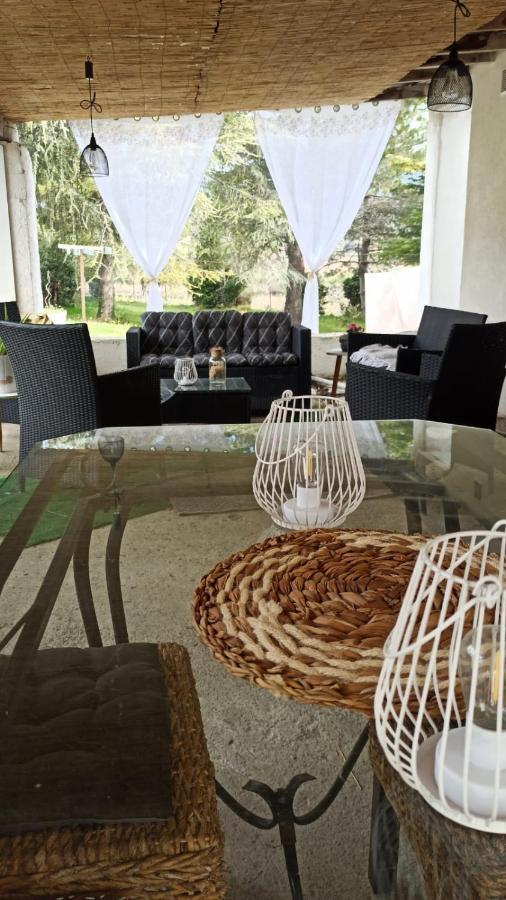 לה באסט Logement La Belle Provence מראה חיצוני תמונה