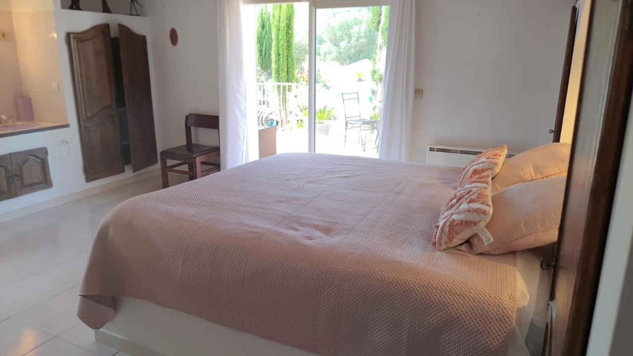 לה באסט Logement La Belle Provence מראה חיצוני תמונה