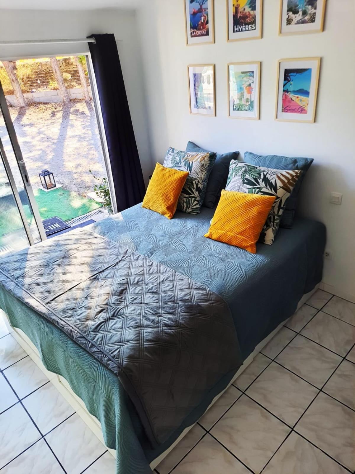 לה באסט Logement La Belle Provence מראה חיצוני תמונה